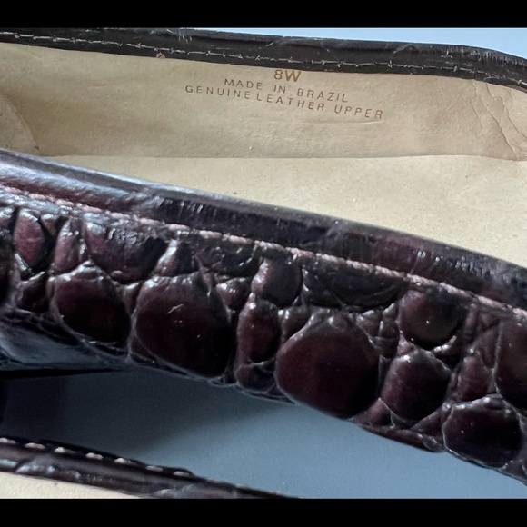 8W Talbots dark chocolate leather croc texture Penny loafers flats shoes - Picture 11 of 11